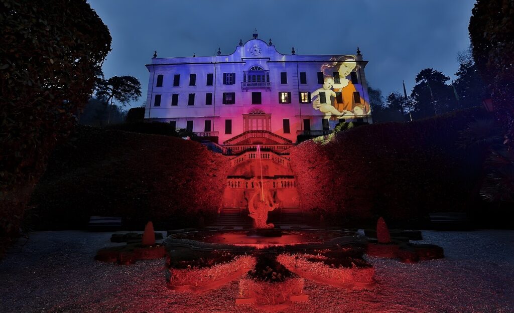 Willa Carlotta nocą, Jezioro Como