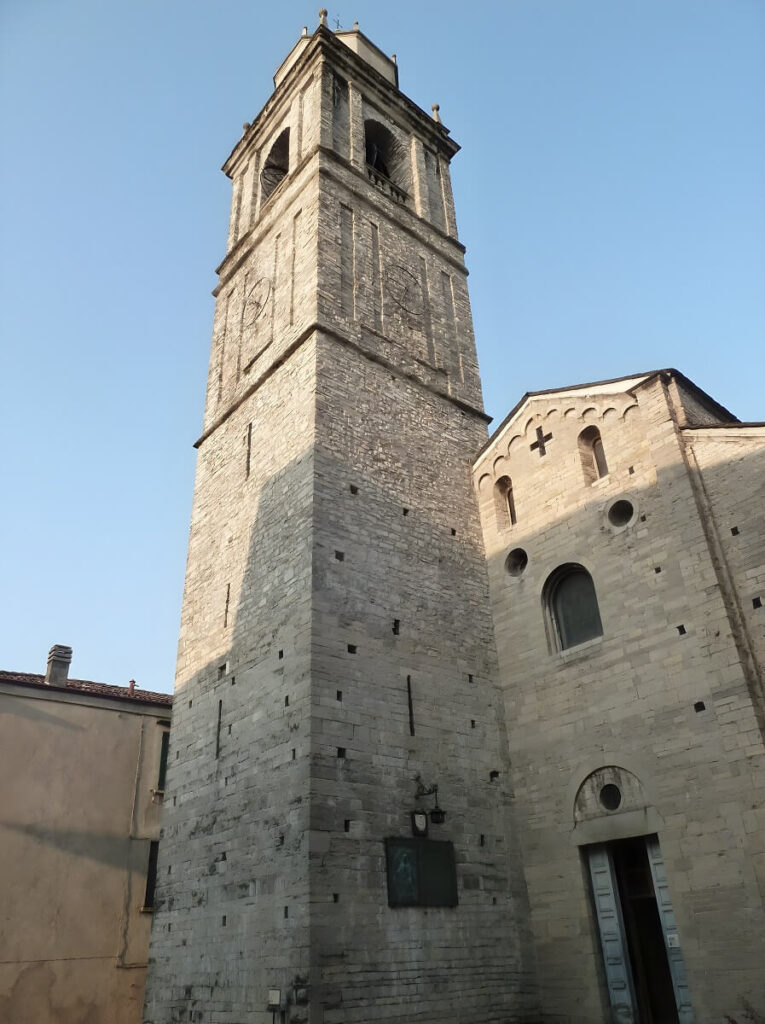 Bazylika San Giacomo, Bellagio