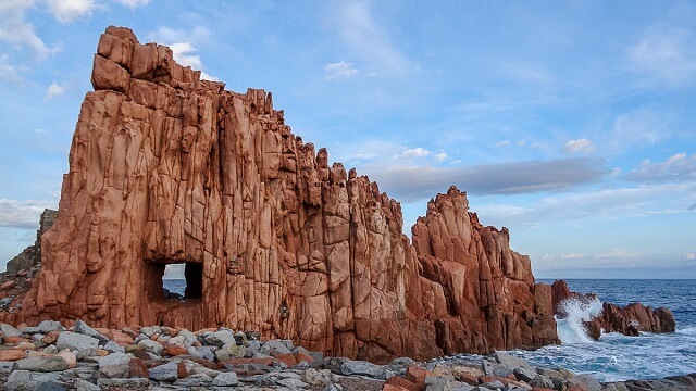 Czerwone klify Arbataxa, Sardynia