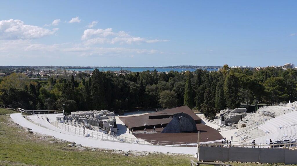Syrakuzy, park archeologiczny w Neapolu