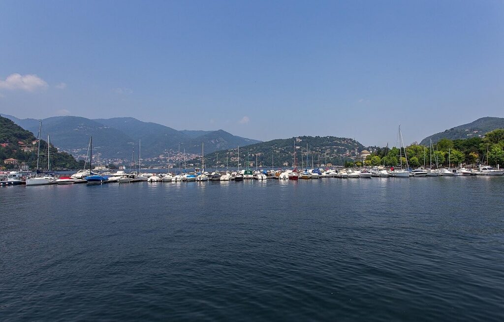 Jezioro Como i zatoka miasta Como