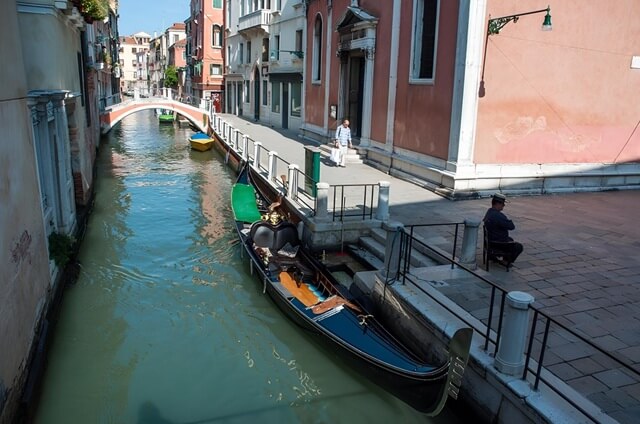 Gondola na romantyczne przejażdżki