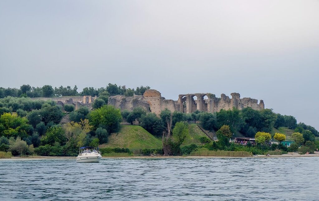 Willa „Groty Katullusa”